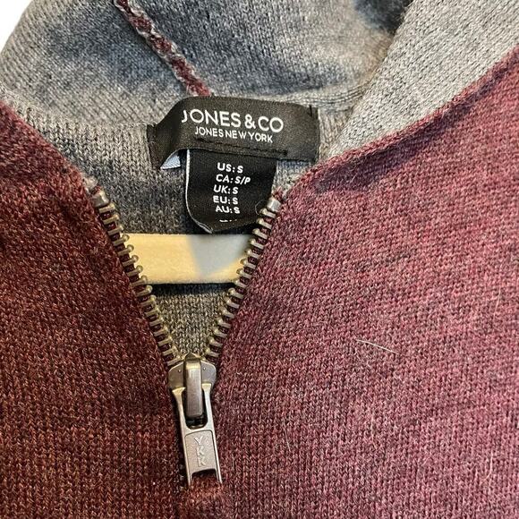 Jones & Company Cardigan Zip Front Burgundy and Grey Knit Size S with pockets - Picture 3 of 10